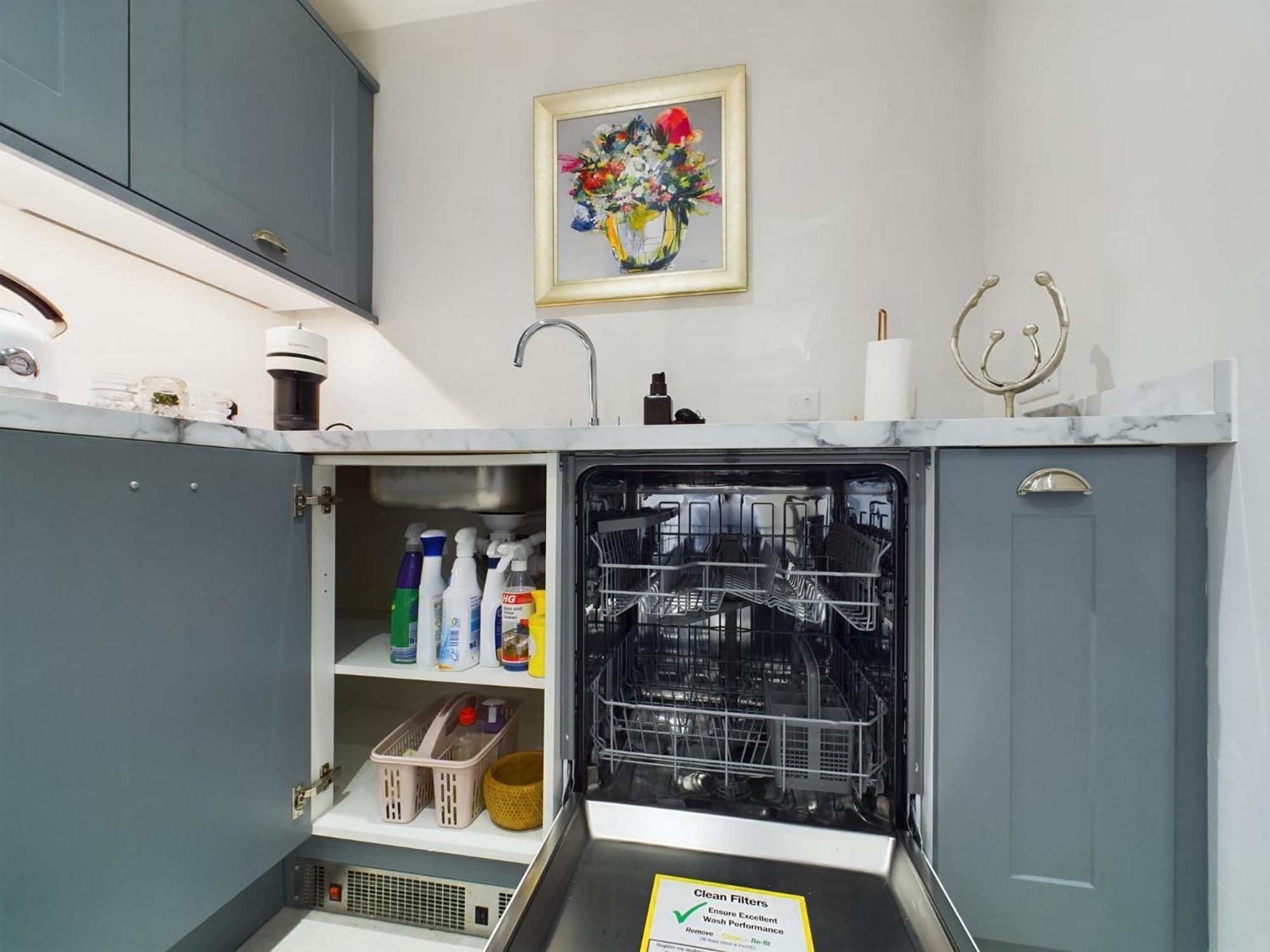 Апартаменты Modern Duplex Central Free Parking Wi-Fi Челтенхам Экстерьер фото